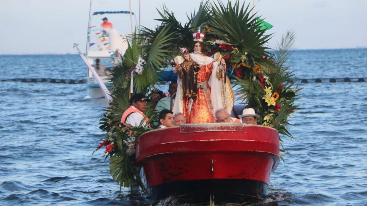 virgin del carmen playa del carmen