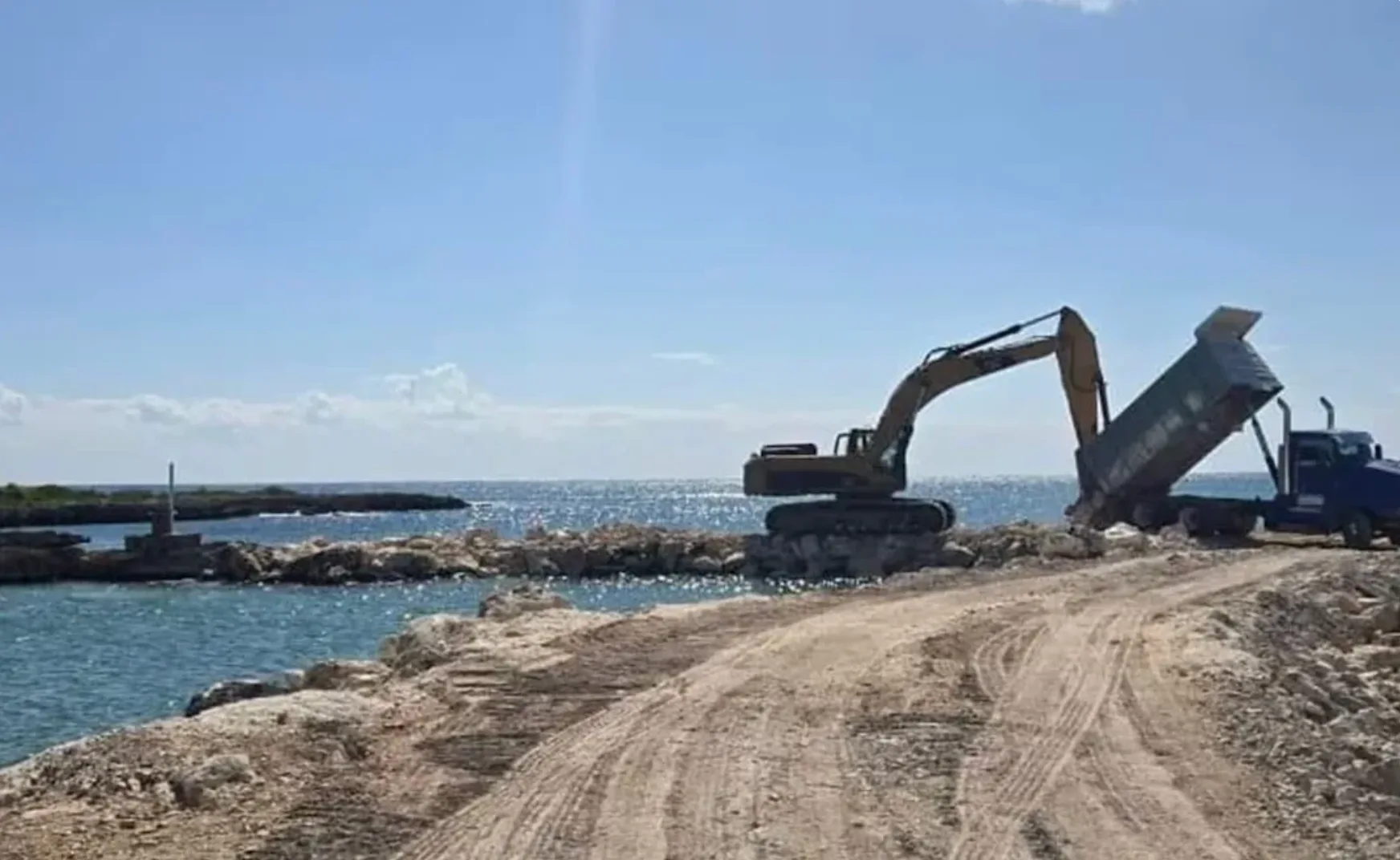 Puerto Aventuras Inlet Reopened Amid Environmental and Legal Pressure