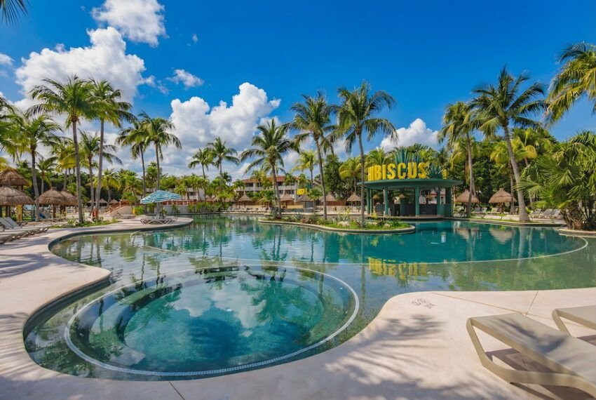 A view of Bahía Príncipe Escape Tequila resort, part of the chain joining the World of Hyatt loyalty program.