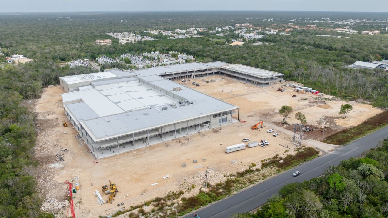 Construction site of Centro Tulum, the first shopping mall in Tulum, Quintana Roo