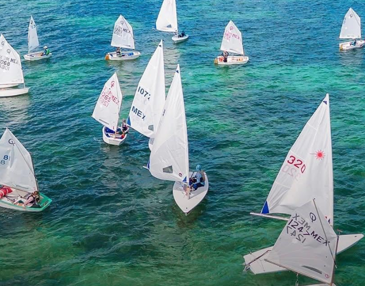 Sailboats competing in the Copa Azur 2026 regatta on Bacalar Lagoon in Quintana Roo, Mexico