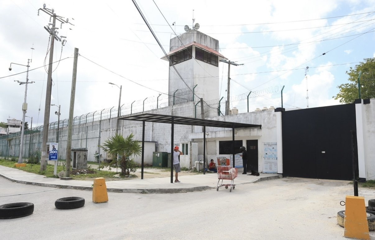 Officials discuss prison certification efforts in Quintana Roo