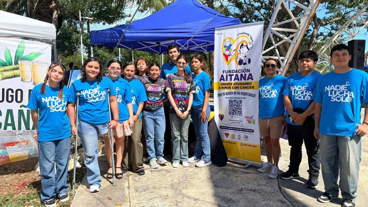 Members of the Aitana Foundation, an organization supporting cancer survivors