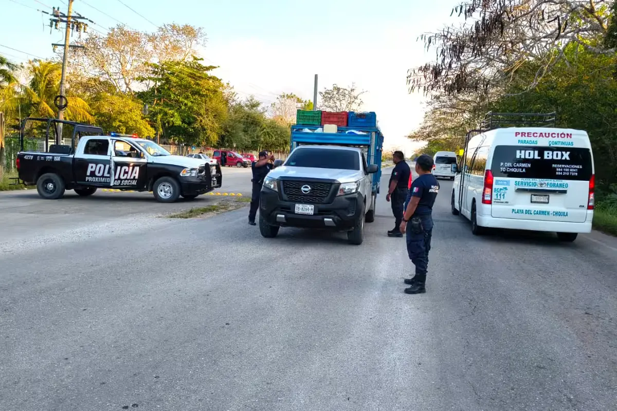 Residents of Holbox island gathered to discuss the death investigation