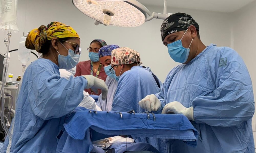 Exterior of Hospital General Regional No. 17 in Cancún where the organ donation took place
