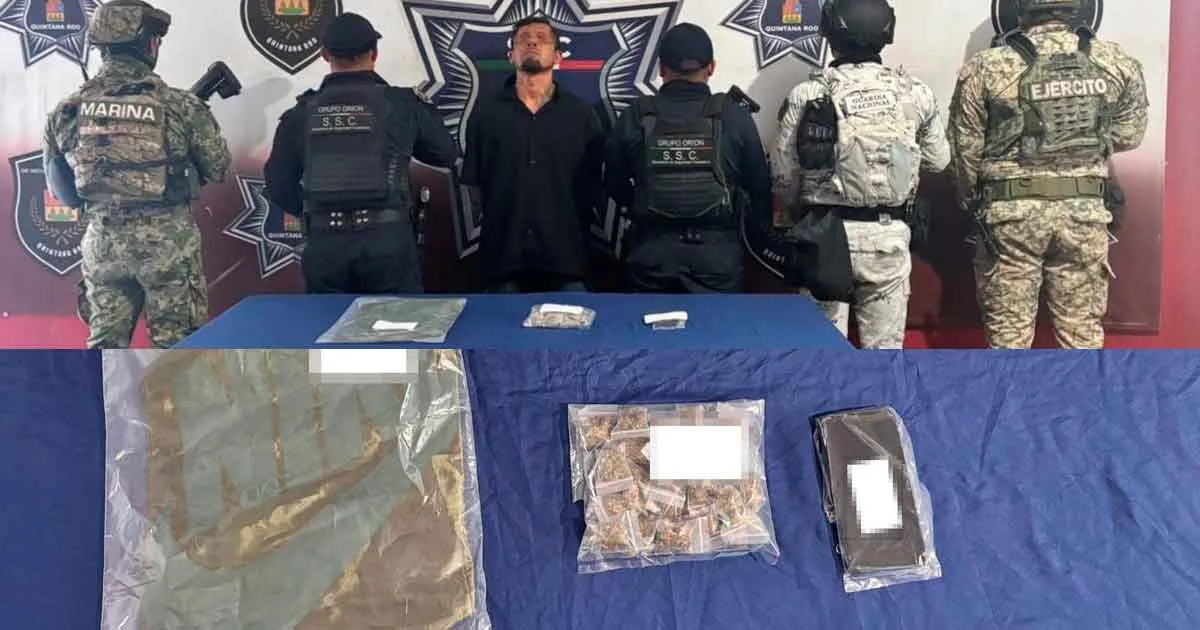 Police officers conducting an operation in Puerto Juárez, Cancún, where a man was arrested with 39 bags of suspected marijuana.