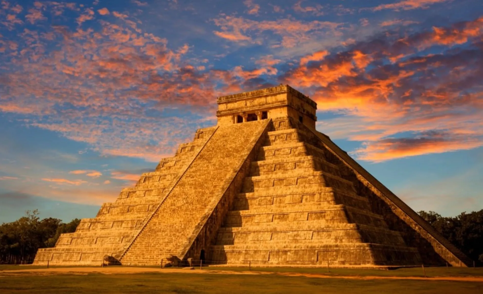 Illustration showing the new 20-peso Mexican coin design featuring the Kukulkan Temple at Chichen Itza