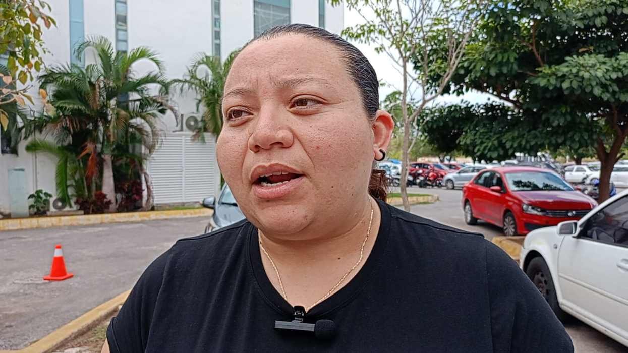 Aftermath of a bus crash on the Playa del Carmen to Tulum route