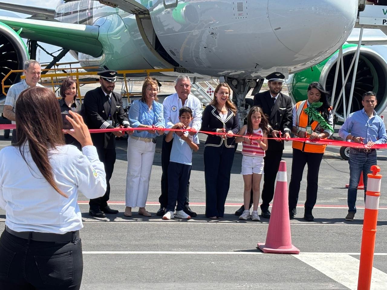Aerial view of Saltillo International Airport with aircraft on the tarmac