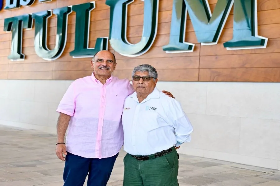 A meeting between Tulum officials and Maya Train managers to discuss promoting rail use for the NASCAR event and air show.