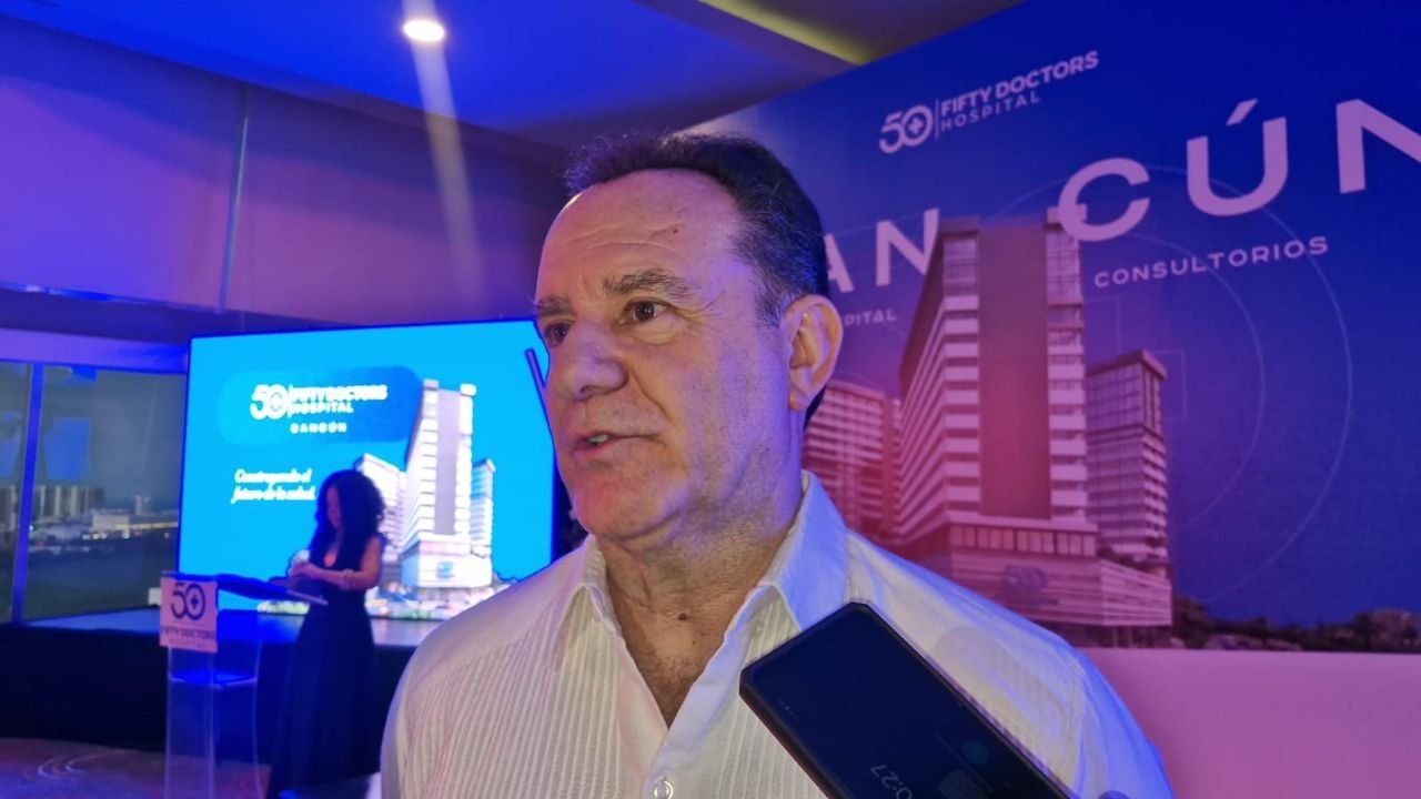 Construction site for the new maternal-child hospital in Cancún, Mexico