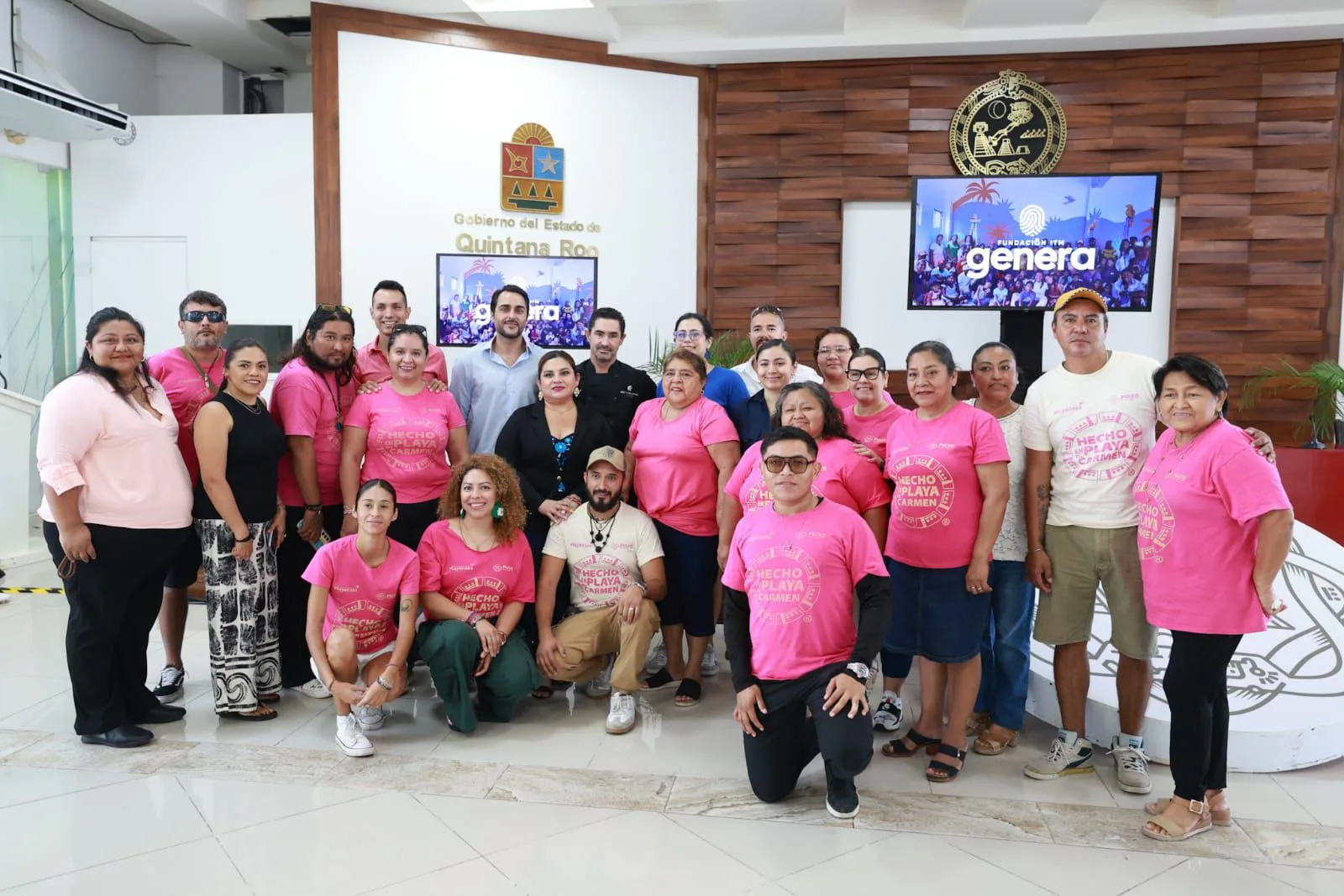 Artisans presenting their products at the Hecho en Playa event in Playa del Carmen