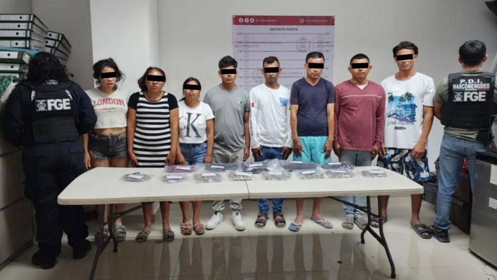 Police operation in Holbox leading to eight arrests for alleged drug sales