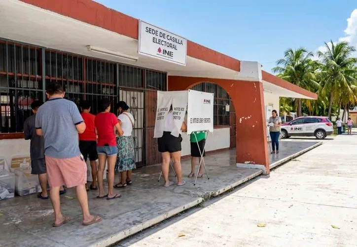 Linger Mendez, founder of Cancun Pride, speaks about LGBTQ+ electoral representation