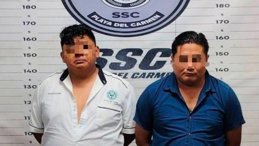 Police officers conducting an operation in the Luis Donaldo Colosio neighborhood of Playa del Carmen