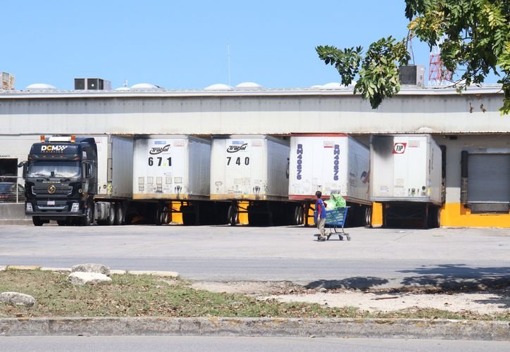 A chart showing the decline in export volumes from Quintana Roo