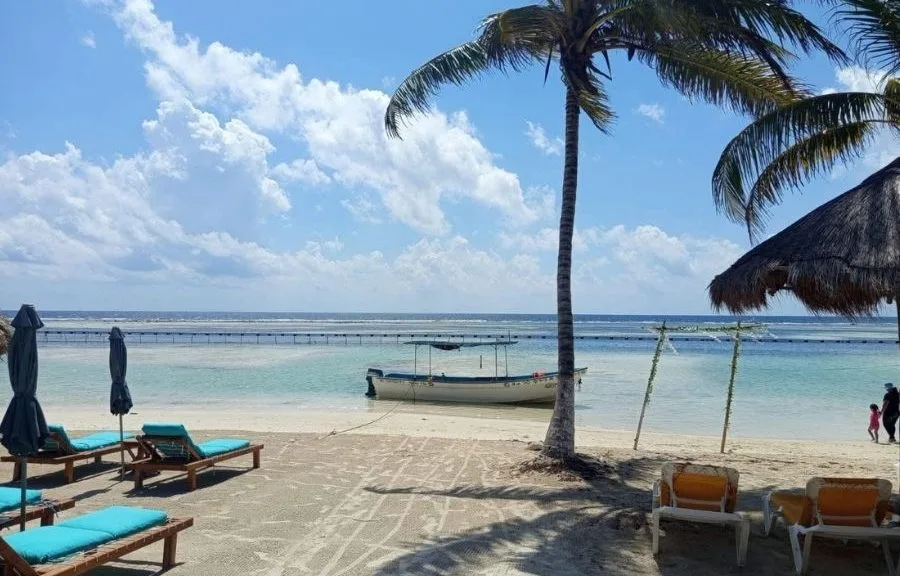 Tourism officials in Quintana Roo inspecting a destination ahead of the 2026 World Cup