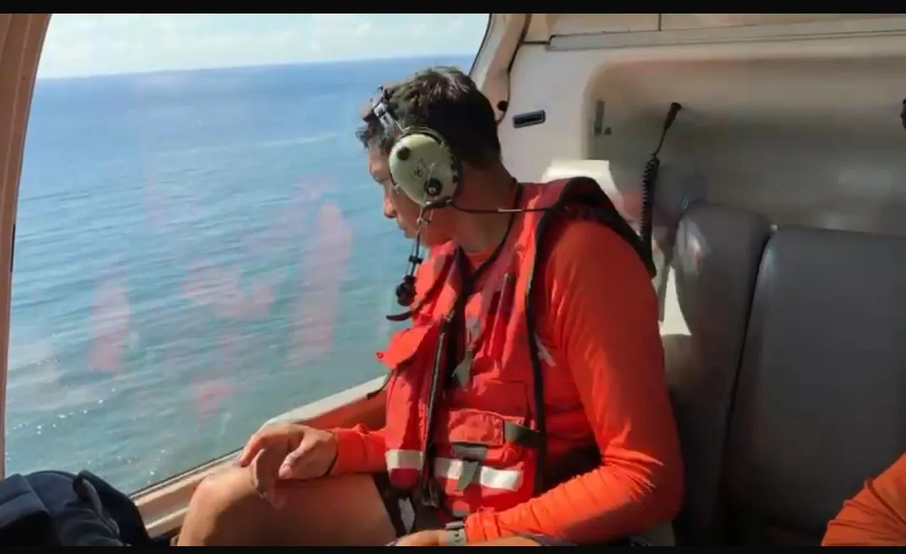 Aerial view of search and rescue operation in waters off Punta Allen, Mexico