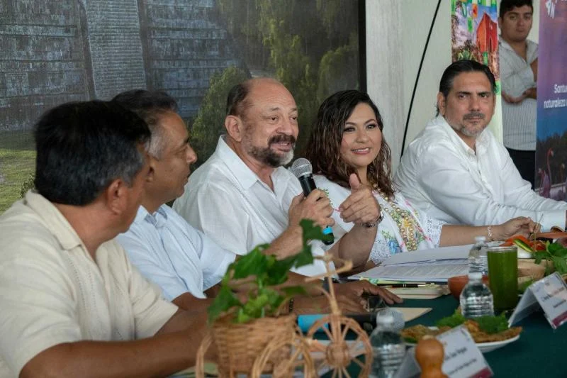 Officials announce the second Chaya Festival in Tekax, Yucatan