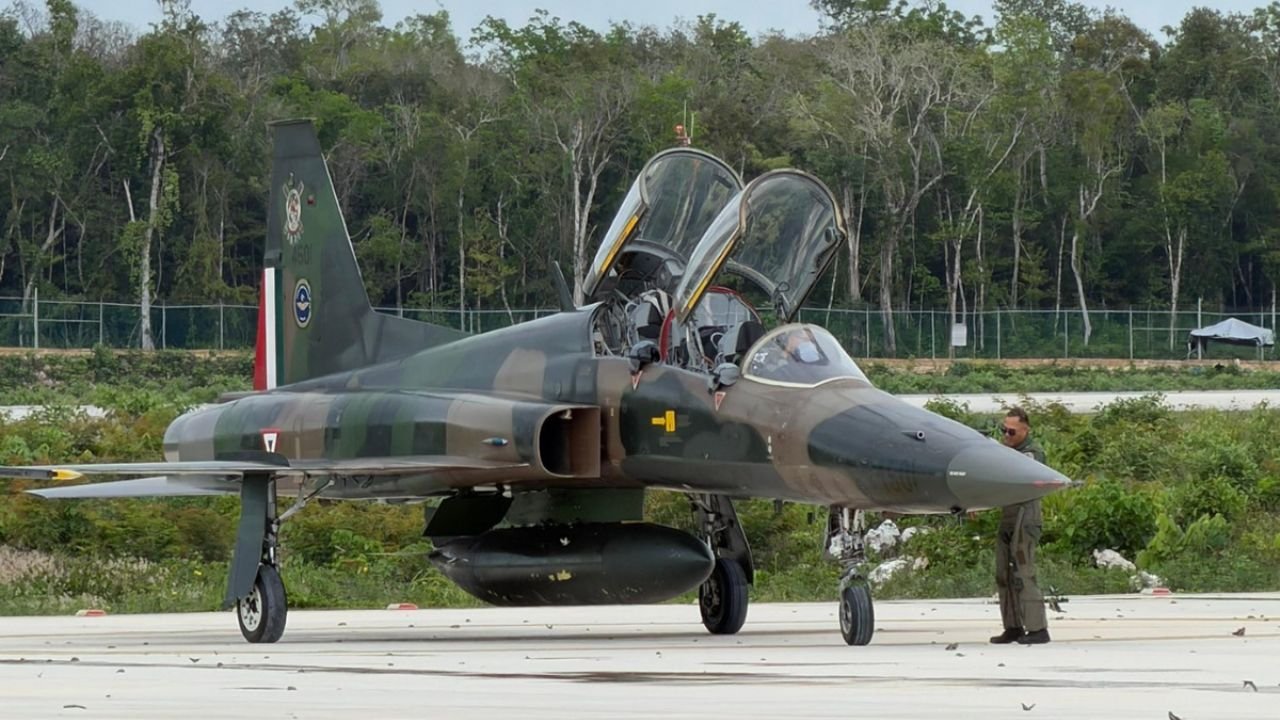 Aerial view of aircraft performing at the Tulum Air Show 2026 over the Mexican Caribbean