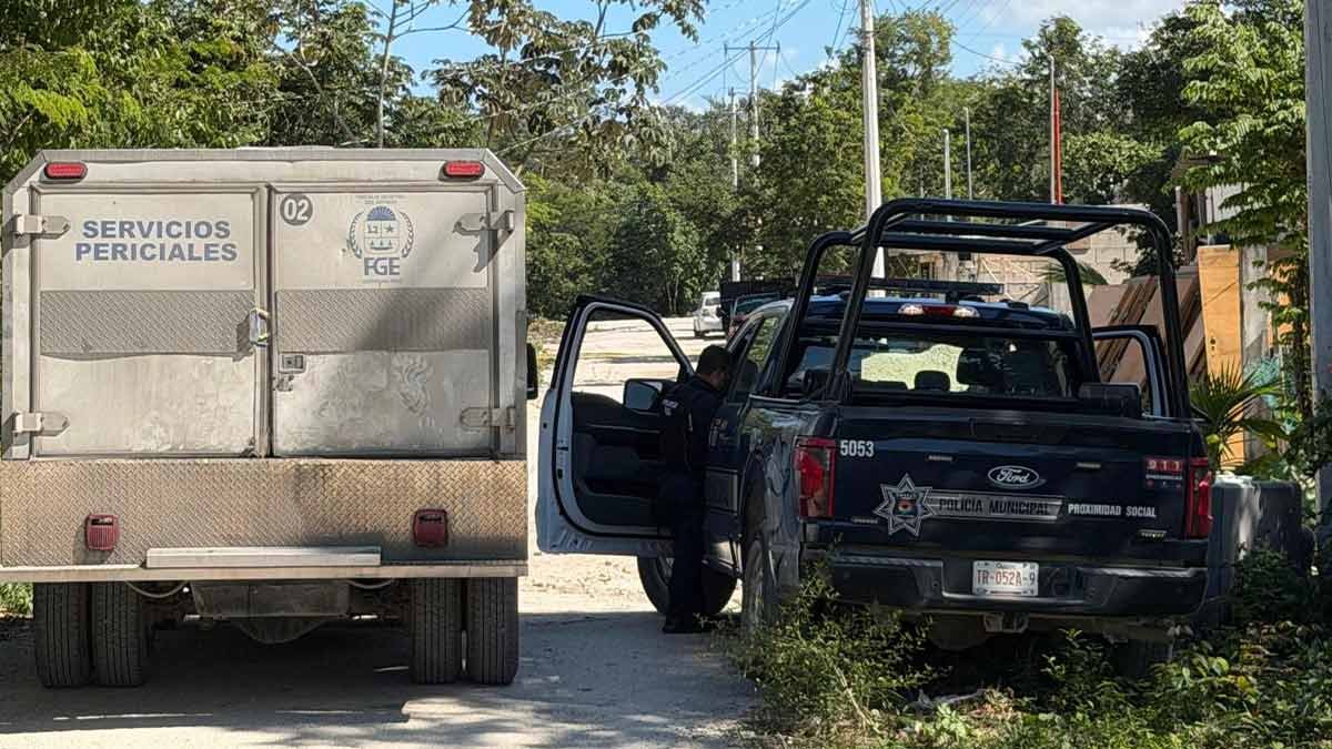 Police tape cordoning off a vegetated area in Cancun where a decomposed body was found