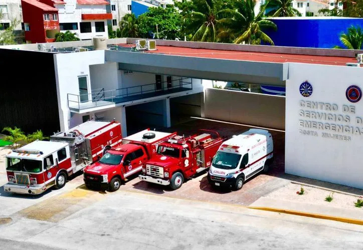 Exterior of the new fire station building in Costa Mujeres, Isla Mujeres