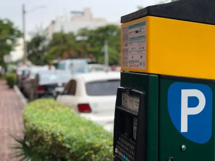 A parking meter on a street in Playa del Carmen, Quintana Roo