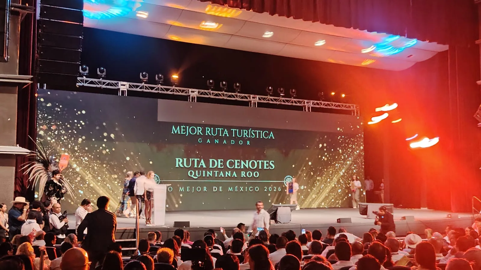 Quintana Roo officials holding awards at Tianguis Turístico México 2026 ceremony