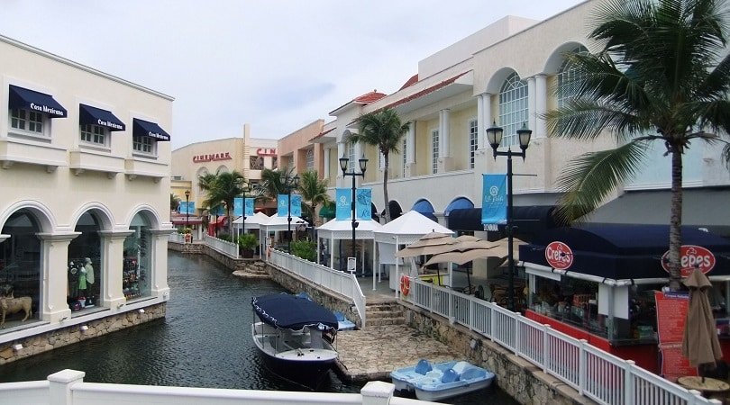 la isla shopping plaza