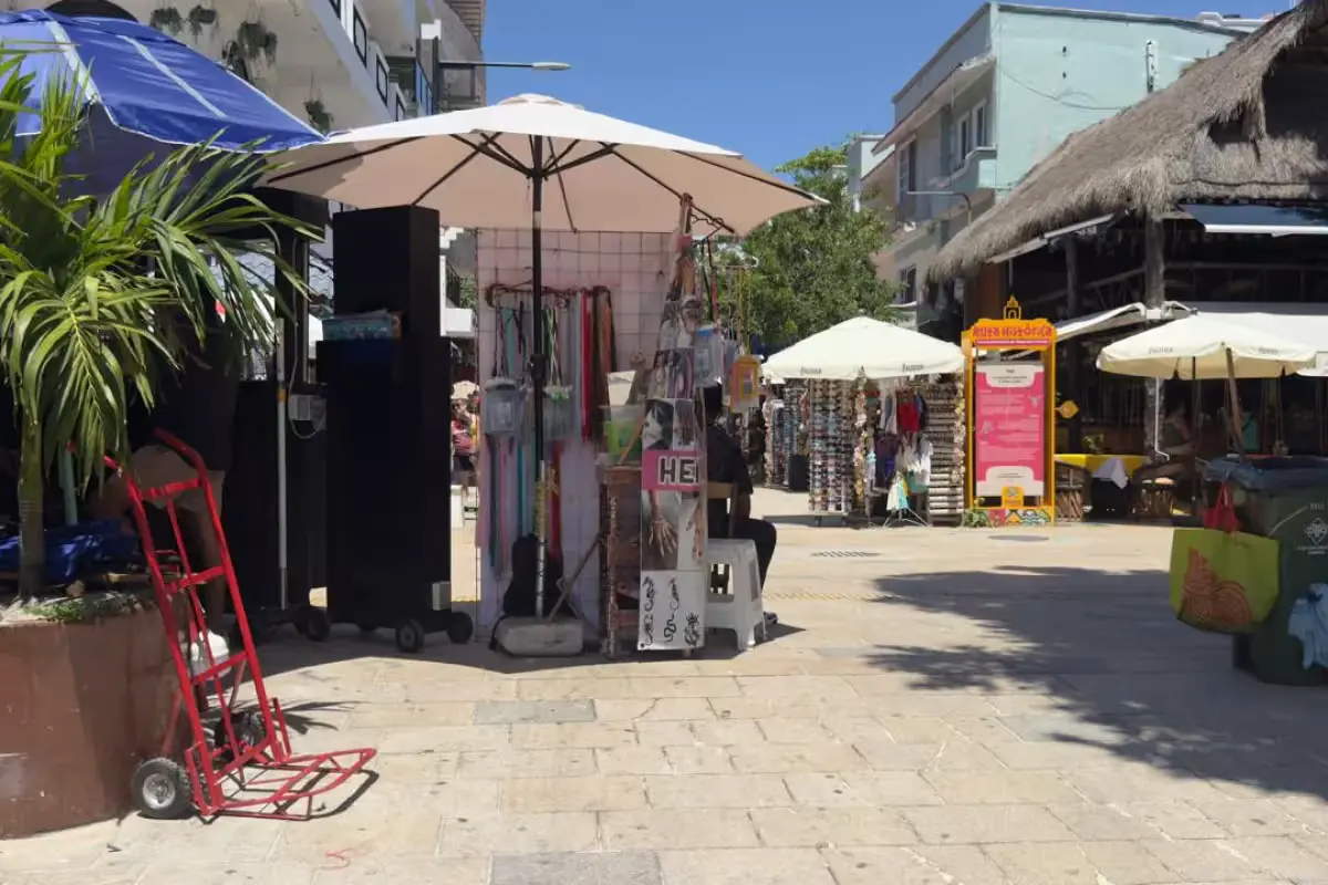 Street vendors in Playa del Carmen accuse municipal inspectors of extortion