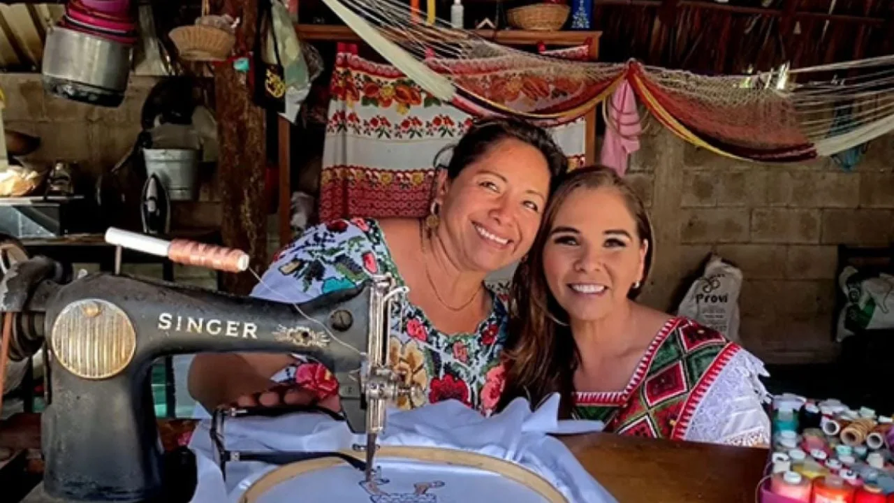 Entrepreneur registering a trademark at a government office in Quintana Roo