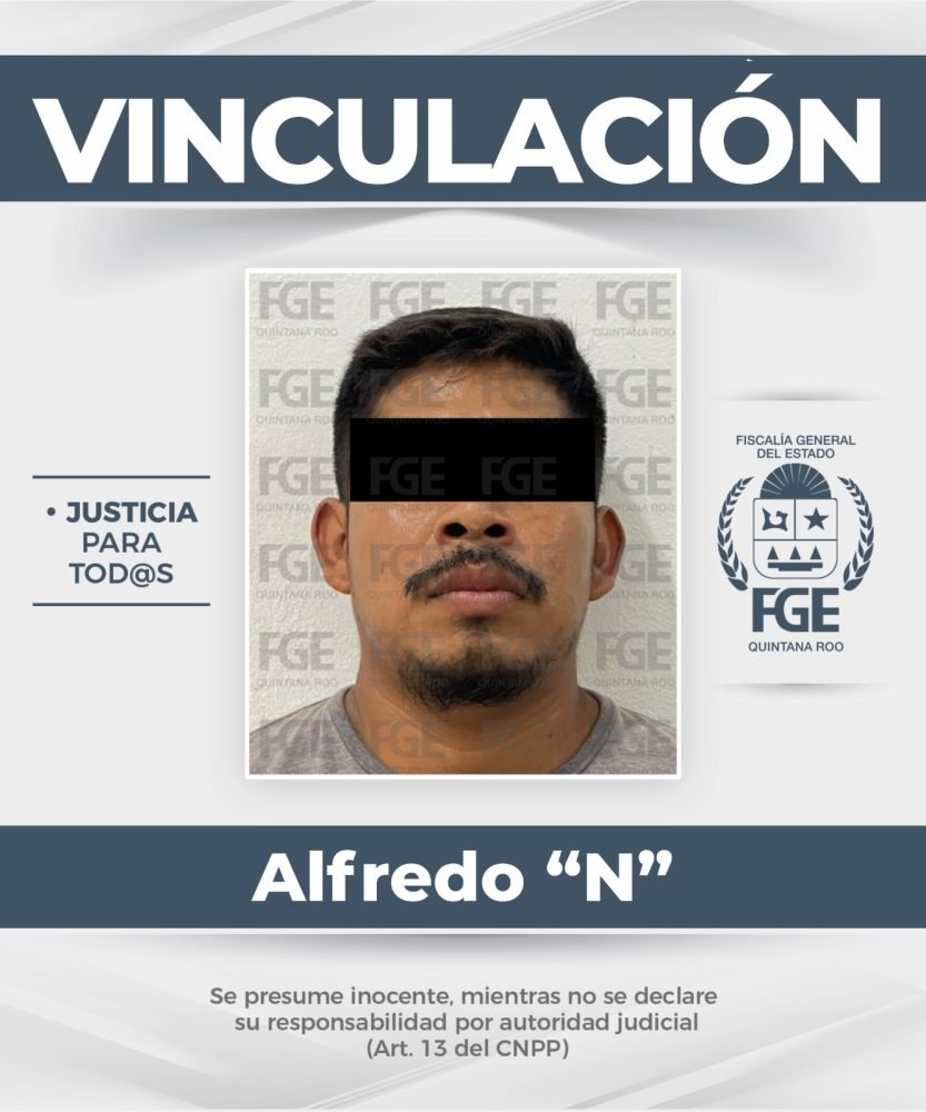 Two men in handcuffs standing before a judge in a courtroom in Tulum, Quintana Roo