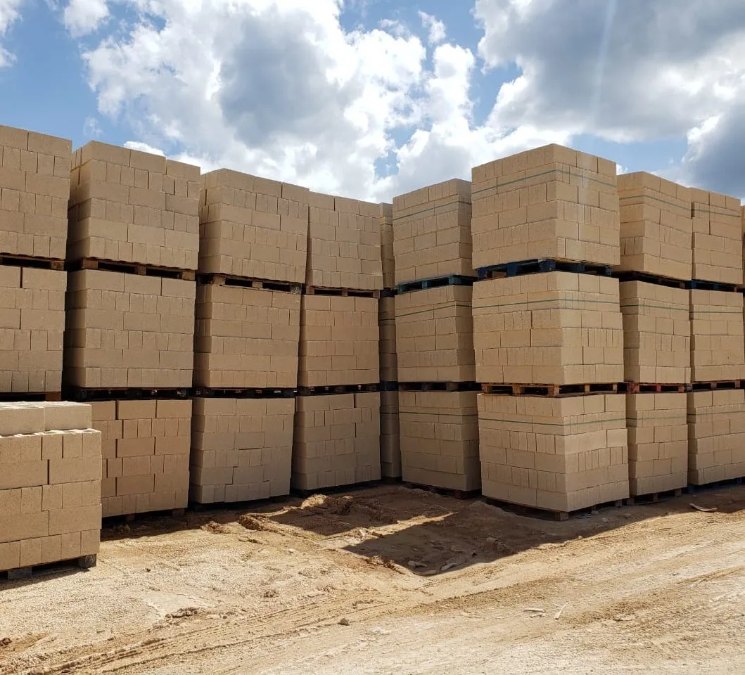 sargacreto proposed for paving blocks
