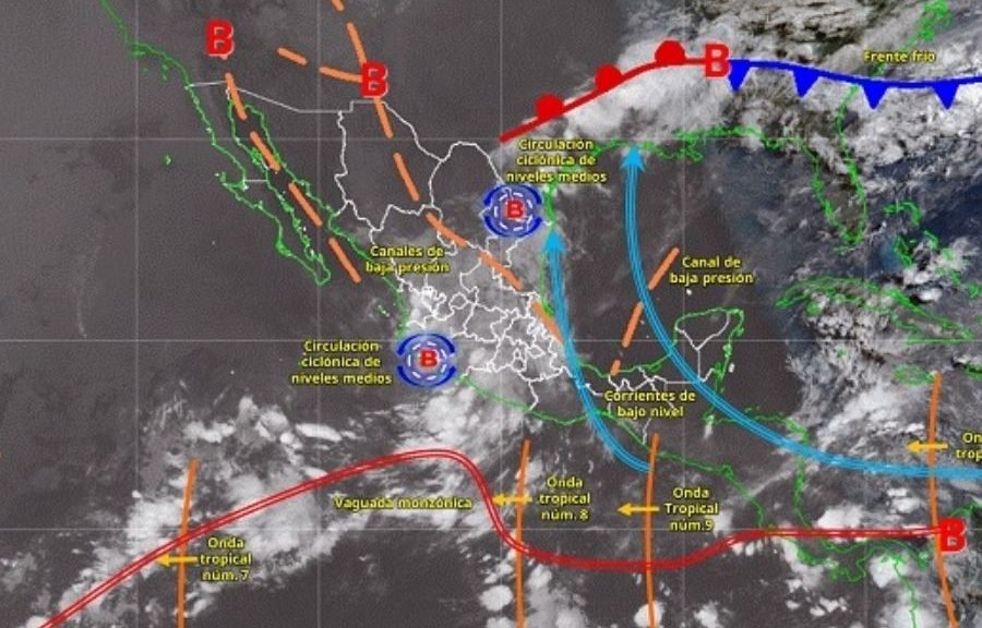 Sunny day in Cancun with high temperatures and humidity