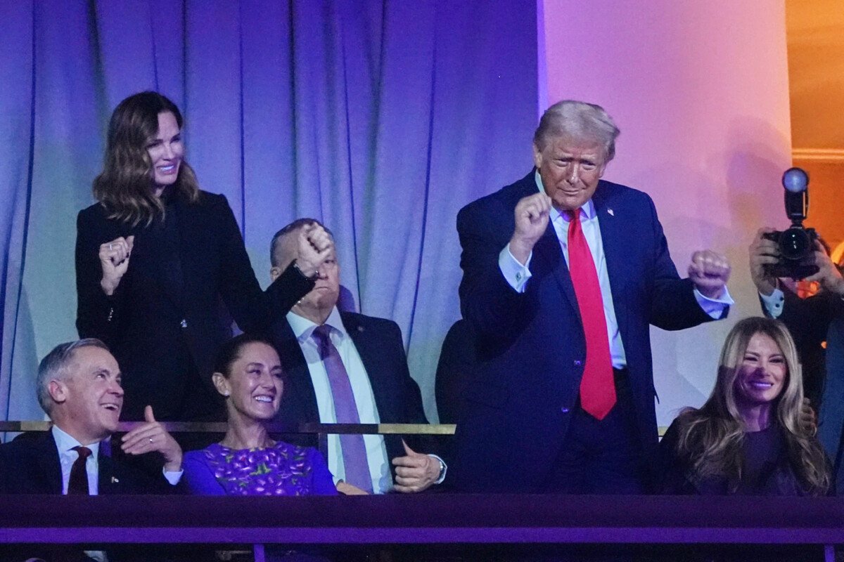 Mexican President Claudia Sheinbaum speaking at a press conference, responding to U.S. President Donald Trump's comments about Mexico.
