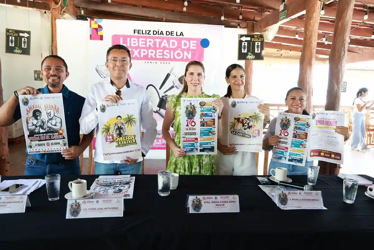 Official poster for the 176th anniversary of Isla Mujeres, featuring a calendar of events
