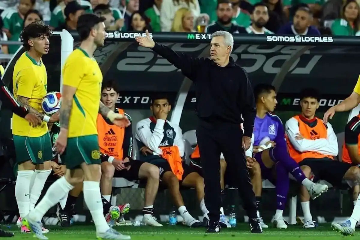 Mexico national team coach Javier Aguirre at a press conference announcing the World Cup squad