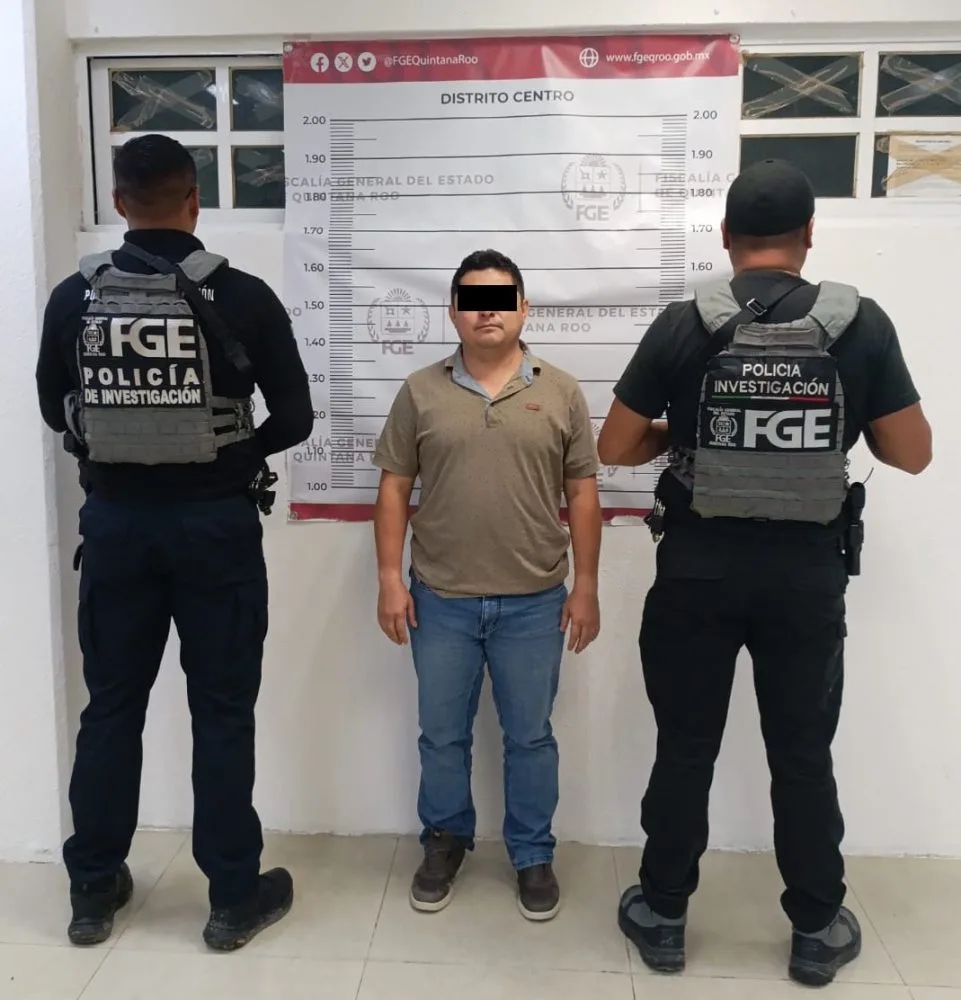 Lorenzo Bernabé Miranda Miranda, former director of urban development in Tulum, arrested for domestic violence and linked to illegal construction permits.