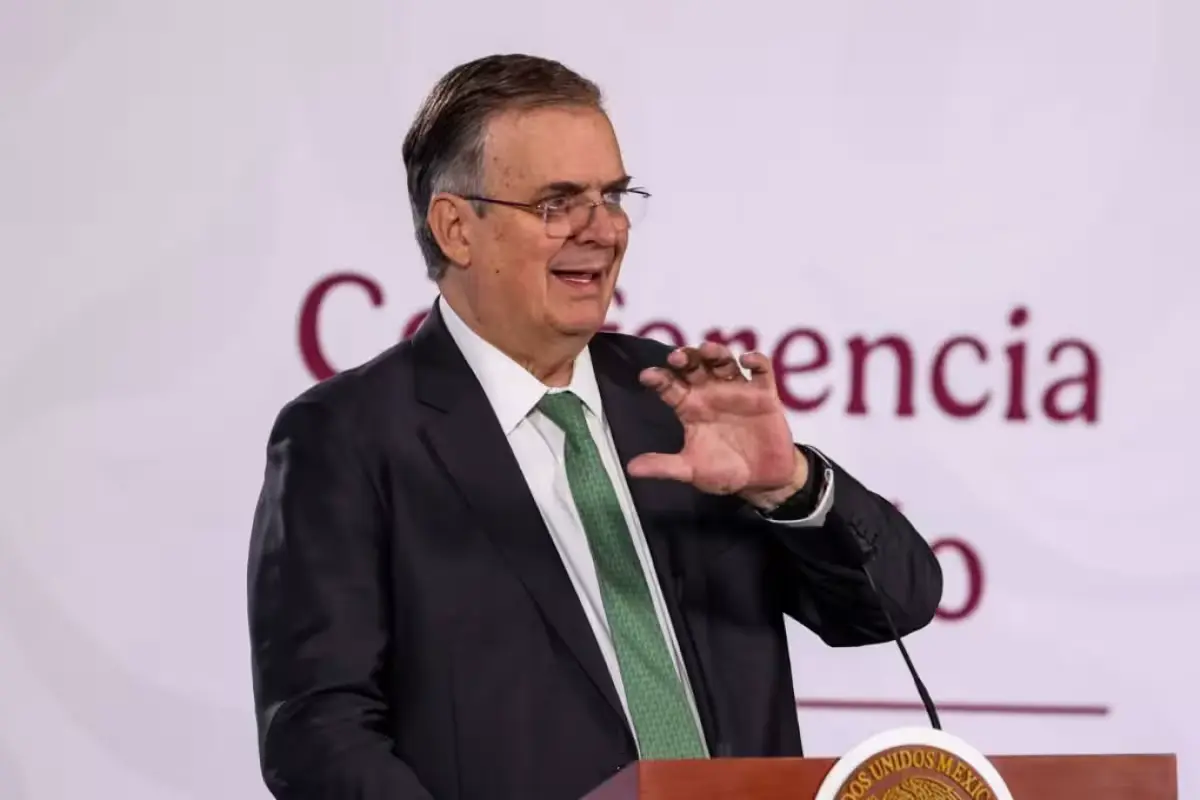 Marcelo Ebrard Casaubón, Mexico's Secretary of Economy, speaking at a press conference.