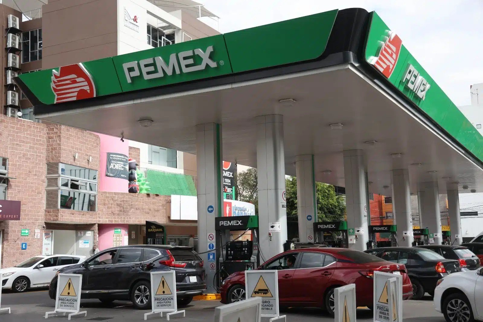A Pemex gas station in Mexico with fuel price signs showing stable prices
