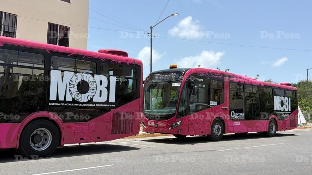 A MOBI bus traveling on the Nichupté Bridge in Cancun, Quintana Roo.