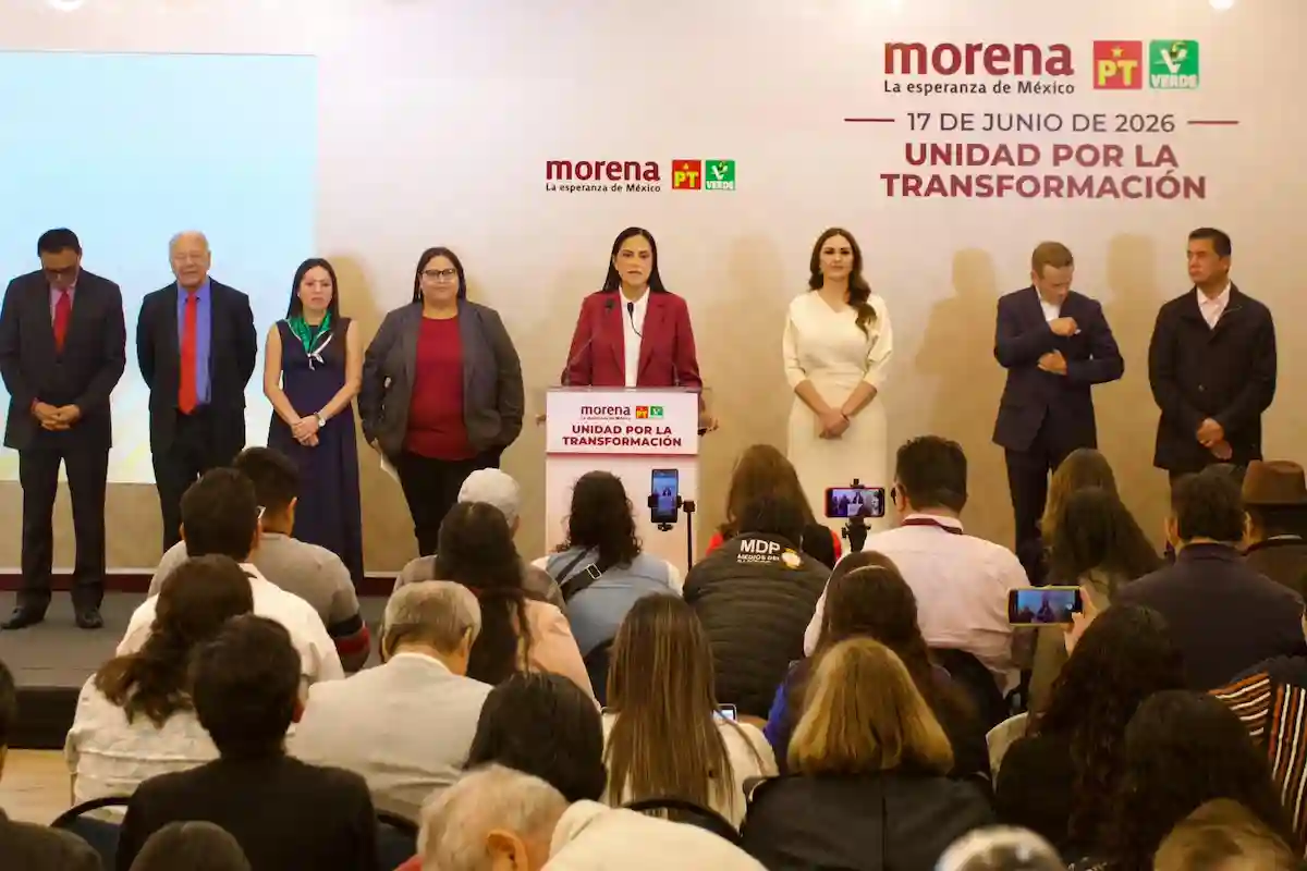 Morena party logo and the convocatoria document for selecting the coordinator of the Defense of Transformation and Sovereignty in Quintana Roo