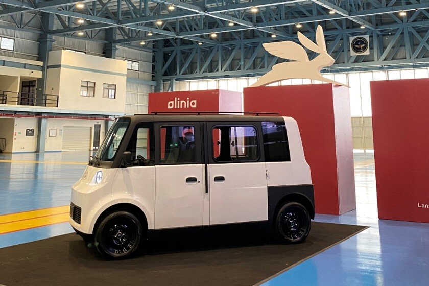 Olinia electric vehicle design