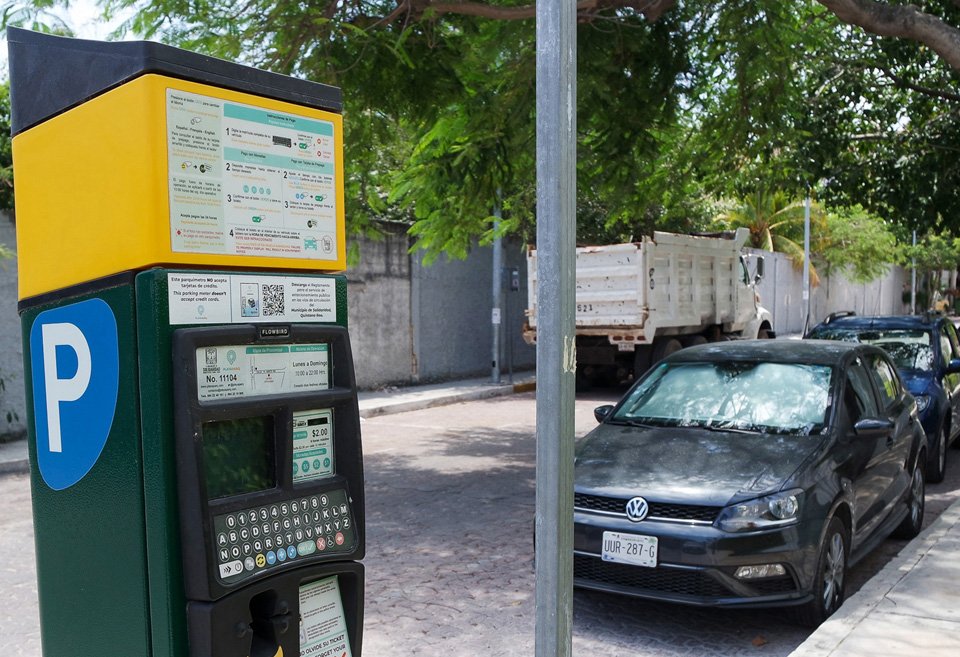 A parking meter on a street in Playa del Carmen, Quintana Roo