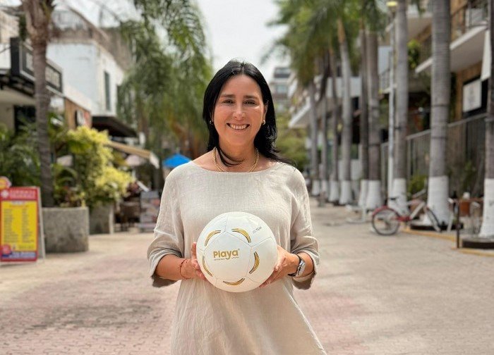 Officials present the Fan Route 2026 initiative in Playa del Carmen