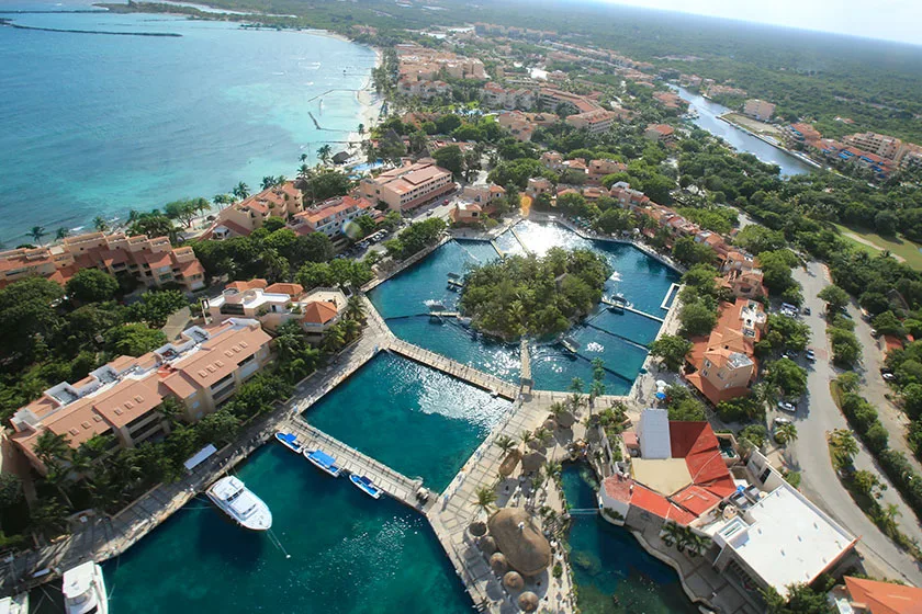 Dolphin Discovery Puerto Aventuras
