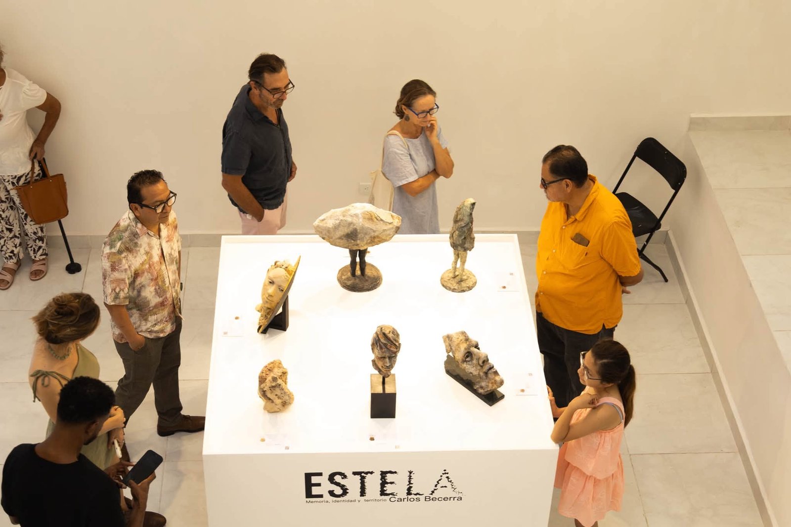 Estela exhibition by artist carlos becerra