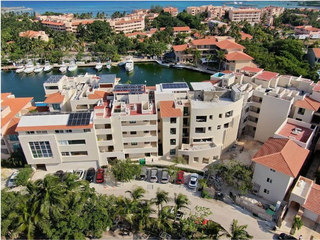 Quinta Agua Condominiums in Puerto Aventuras