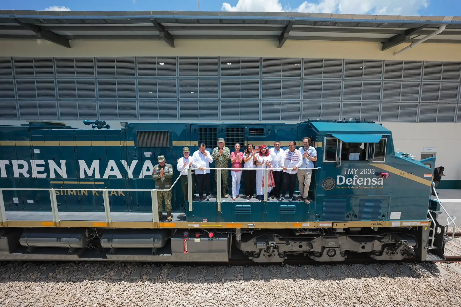 Tren Maya Freight locomotives
