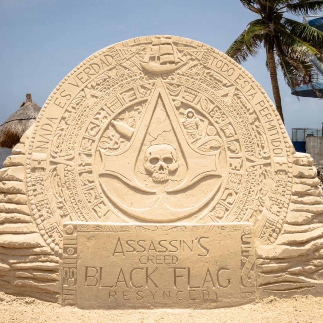 Sand sculpture inspired by Assassin's Creed Black Flag Resynced created by artist Josse Arenarte at Playa Fundadores in Playa del Carmen.